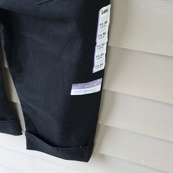 NWT! Nice Lee brand black Stretch capri’s! 14 M - Picture 6 of 8